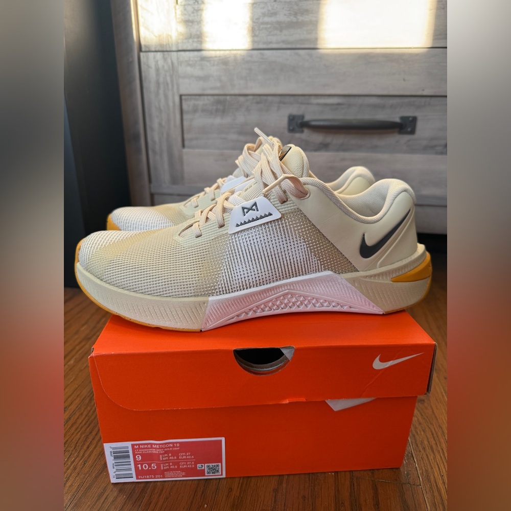 NWT Nike Metcon 10
